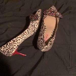 Betsy Johnson Leopard Shoes